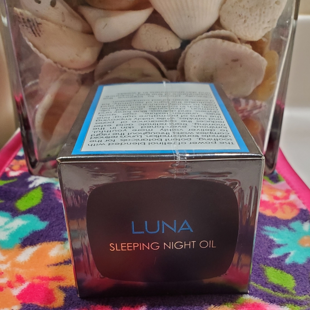 Luna Retinol sleeping night oil.0.5 oz new in box - Picture 3 of 12